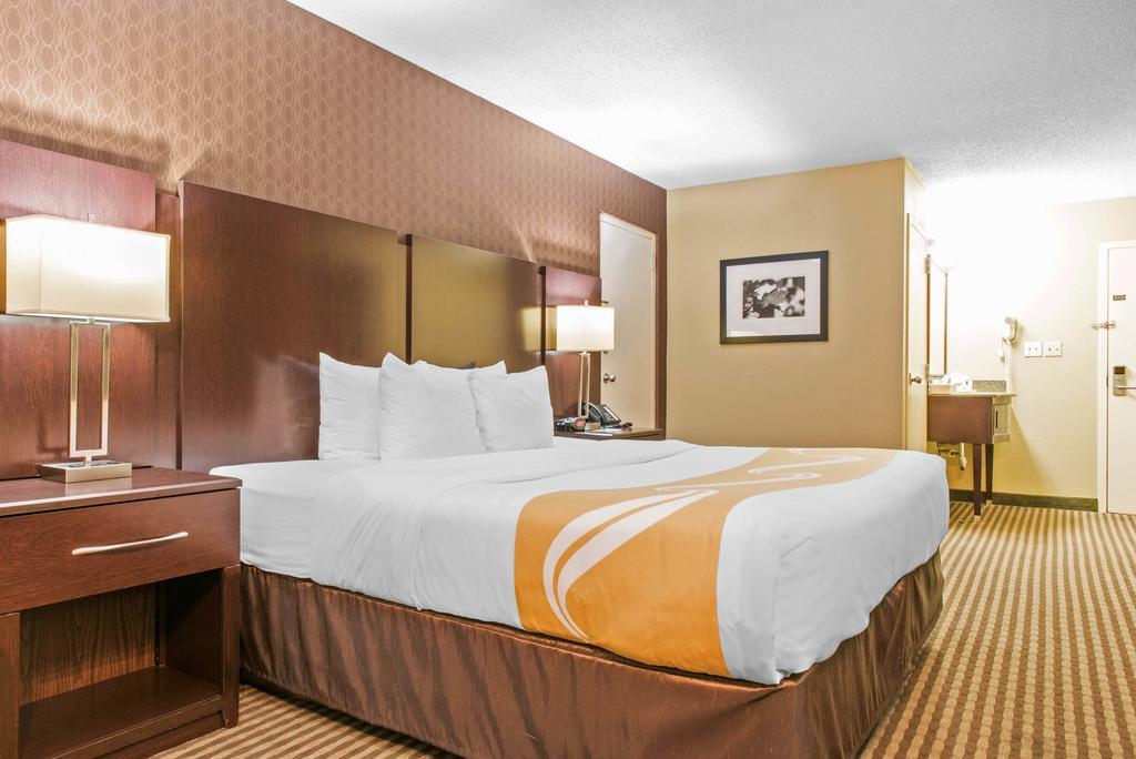 Quality Inn Festus Kültér fotó